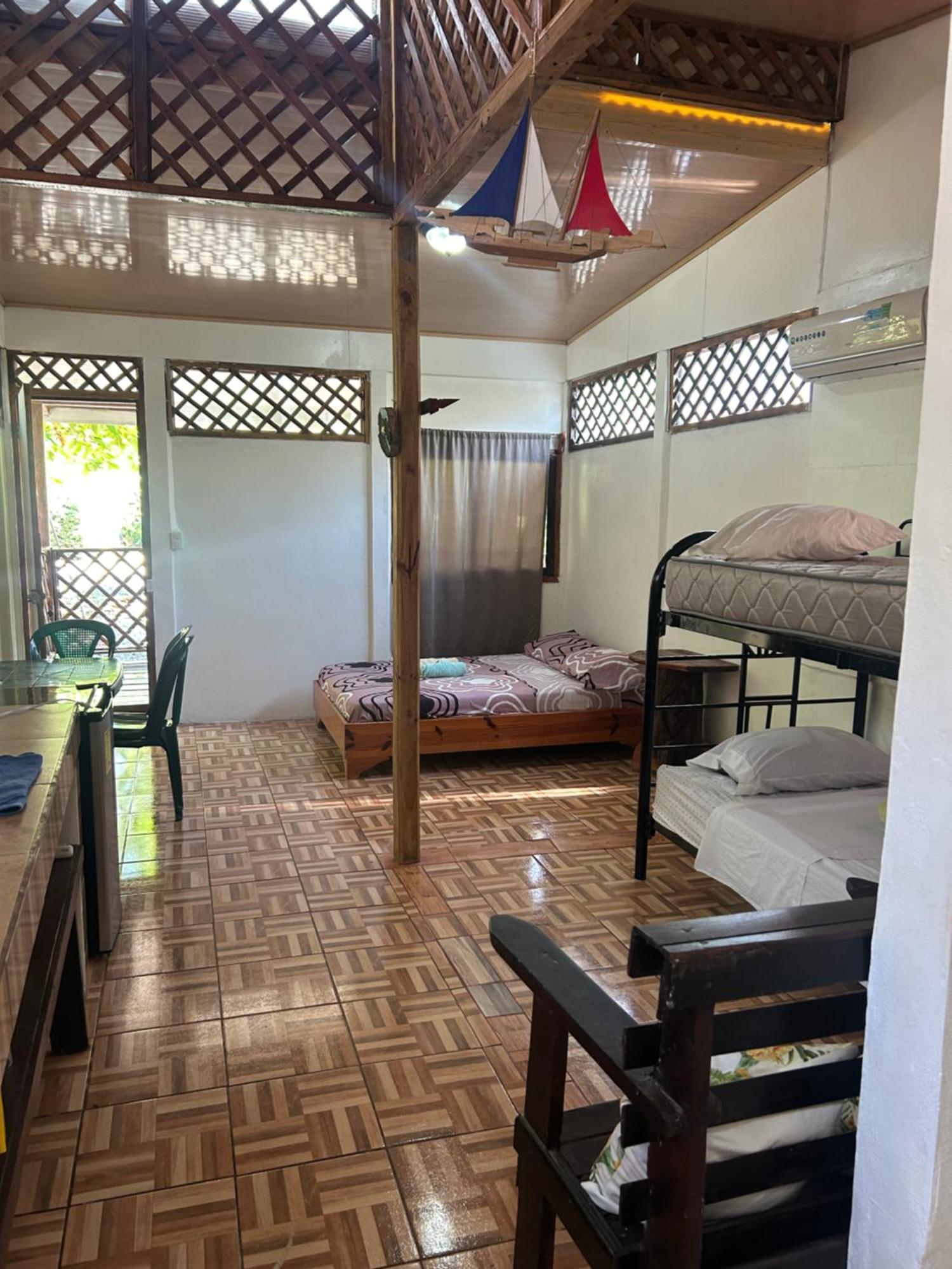 אוביטה Ballena Oasis Homes & Glamping מראה חיצוני תמונה