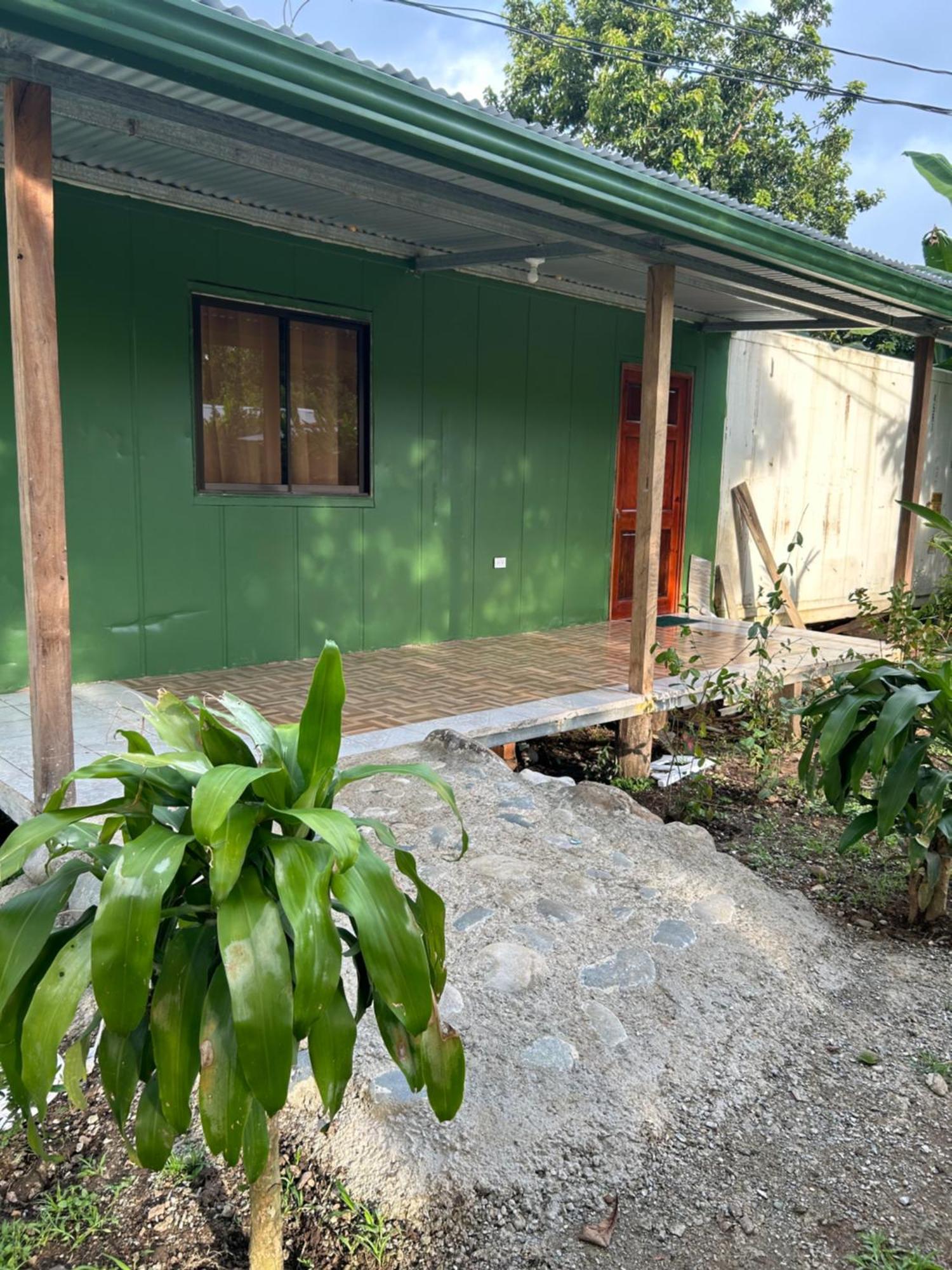 אוביטה Ballena Oasis Homes & Glamping מראה חיצוני תמונה